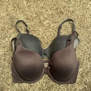 Victoria's Secret 32DD Bra Bunde